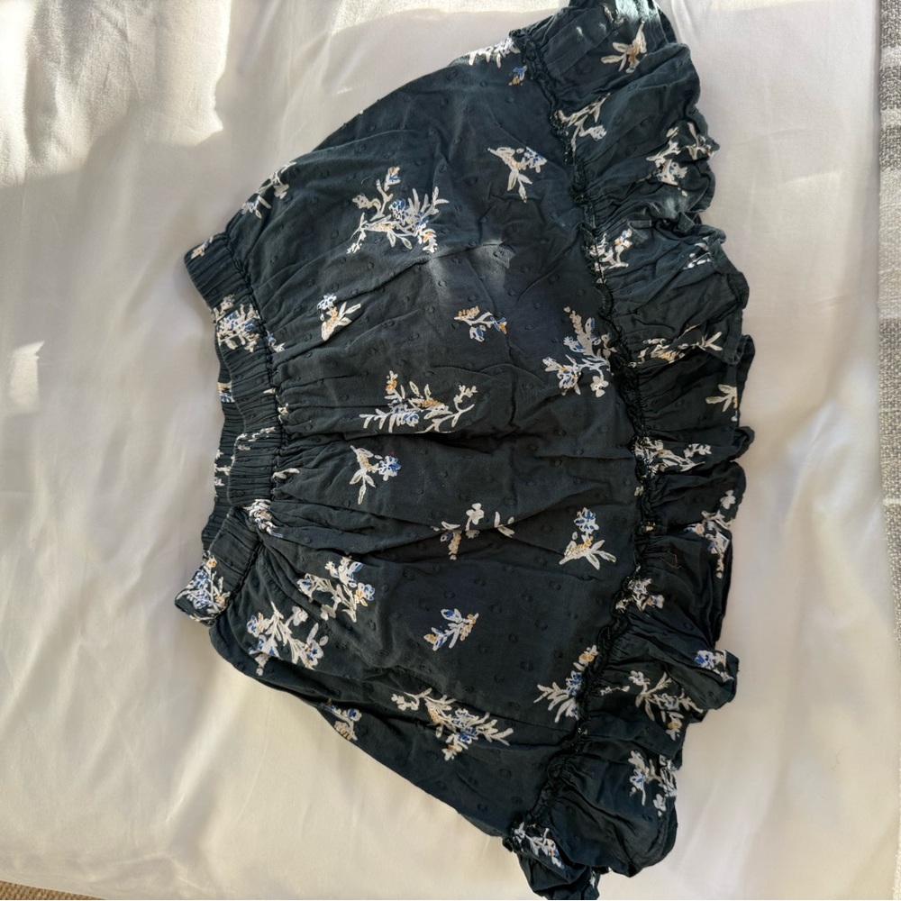 Sunchild Gray Floral Skirt